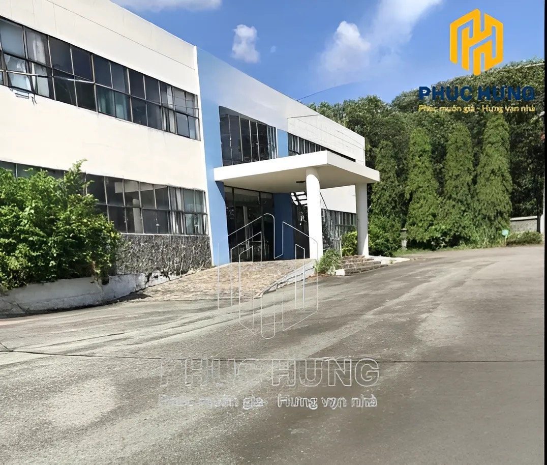 Bán Gấp 15.500m² có 6.400m² Xưởng Khu Công Nghiệp Mỹ Phước, Bình Dương